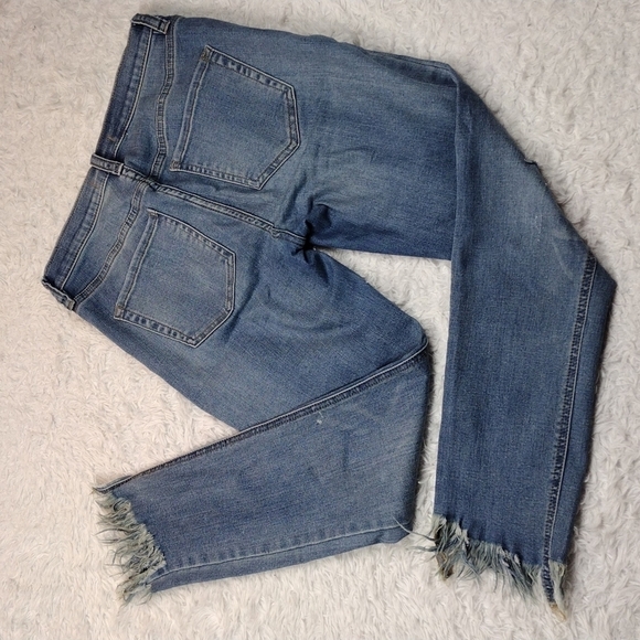 Free People Blue Whiskering Medium Wash Mid Rise Distressed Raw Hem Ankle Jean - Picture 13 of 13